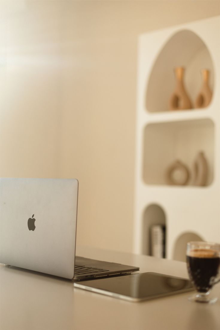 Il team di Aura Creative Studio al lavoro